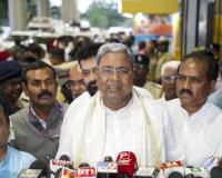 Waqf land grab row: Siddaramaiah says not issued notice to farmers, will not evict anybody, BJP reacts