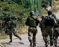 Terrorists hurled grenade at CRPF bunker near Sunday market in Srinagar, several injured