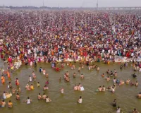 Mahakumbh: Over 1.24 crore devotees take dip in Sangam a day ahead of final bath