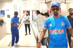 Vinod Kambli Discharged, Plays Cricket In Hospital Wearing India Jersey